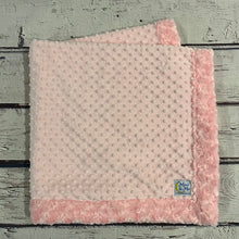 Load image into Gallery viewer, Mimi's Classic Blanket - Pink