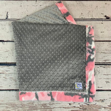 Load image into Gallery viewer, Mimi's Classic Blanket - Camo