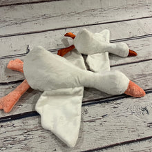 Load image into Gallery viewer, Goose - Plush Toy
