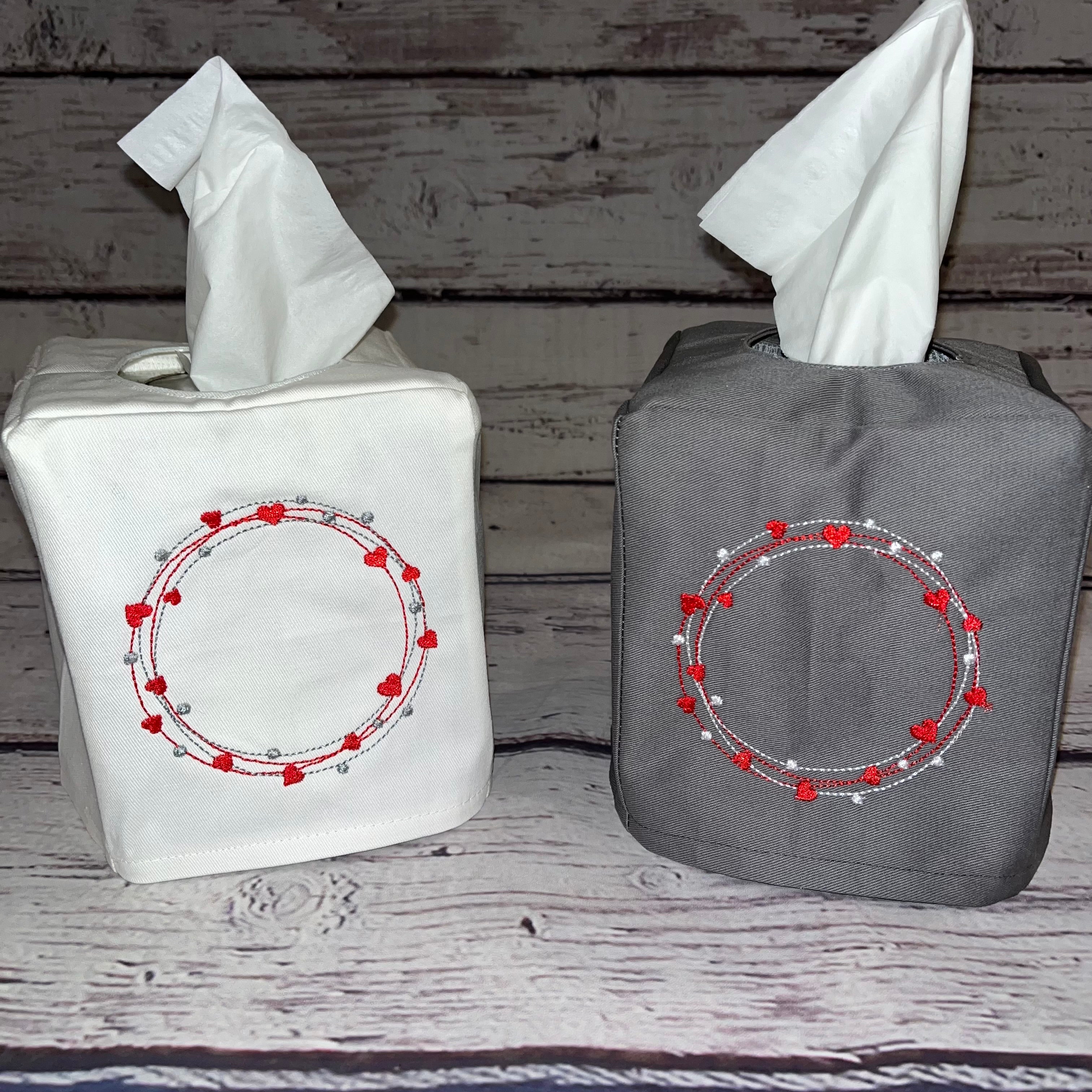 Tissue Box Cover - Valentine Wreath