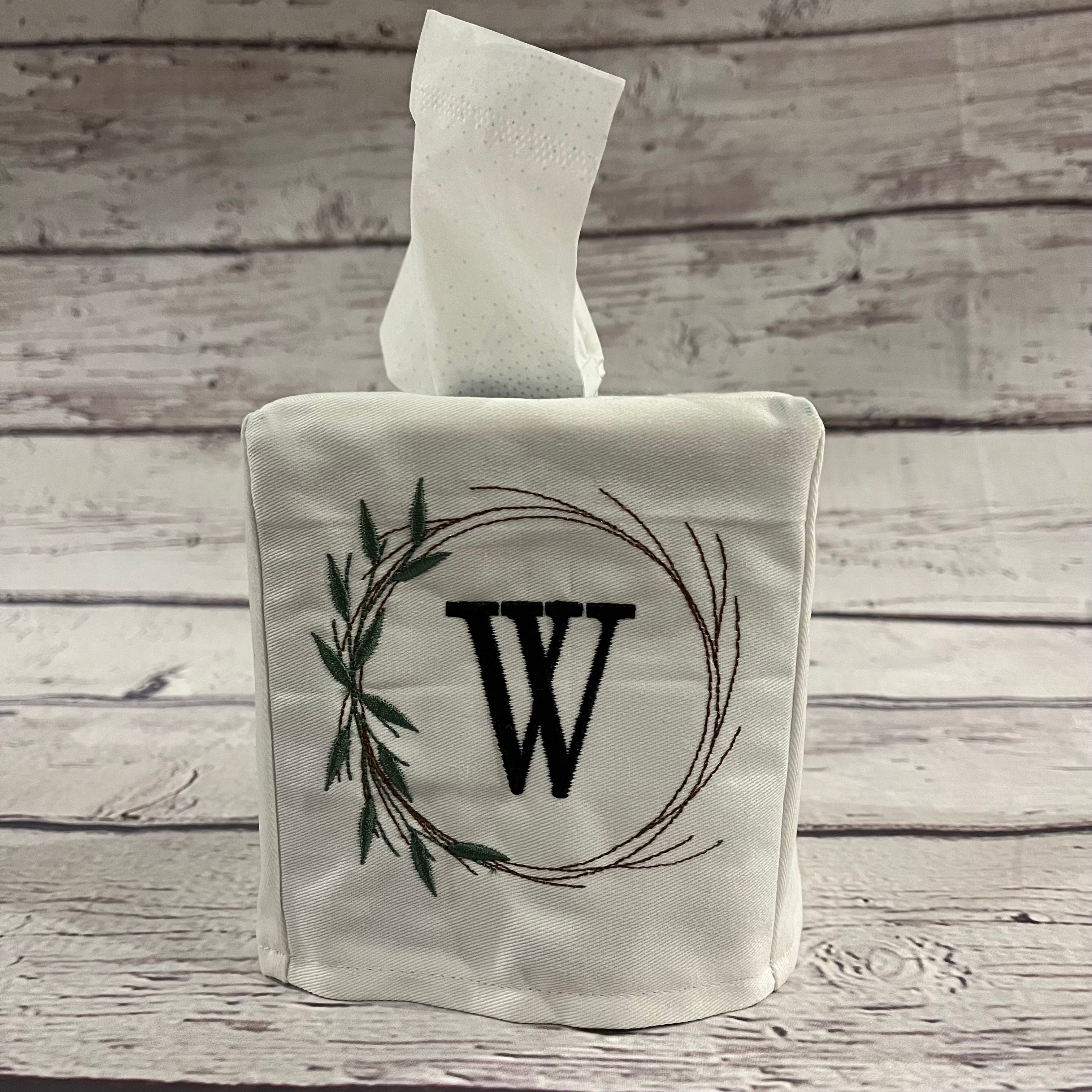 Tissue Box Cover - Wreath