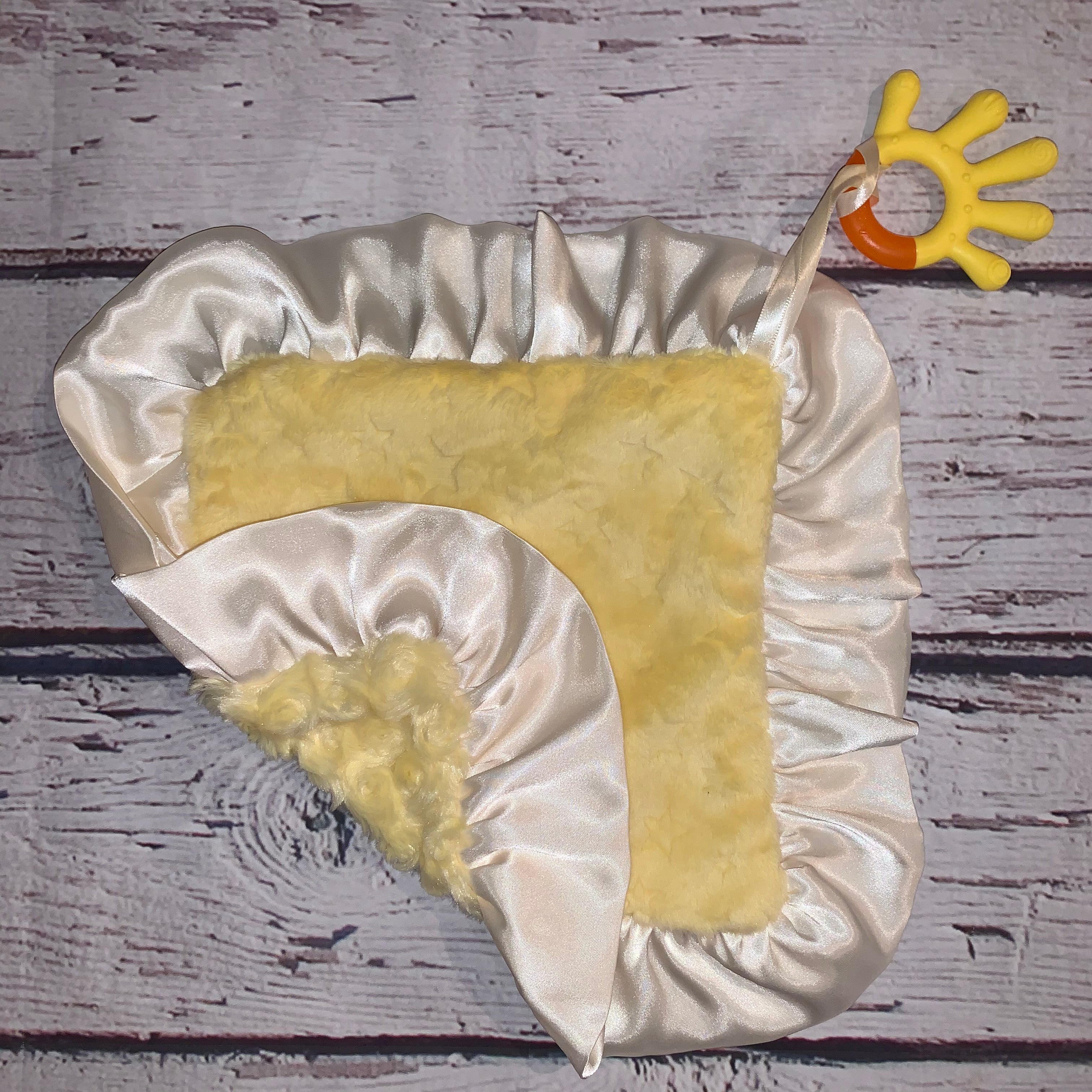 Teether Blanket - Yellow